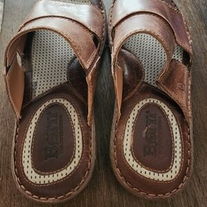 BORN Sandles